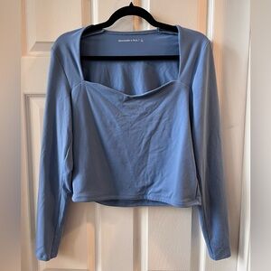 Abercrombie Seamless Fabric Sweetheart Neckline Long Sleeve